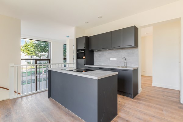 Medium property photo - Barajasweg 174, 1043 CP Amsterdam